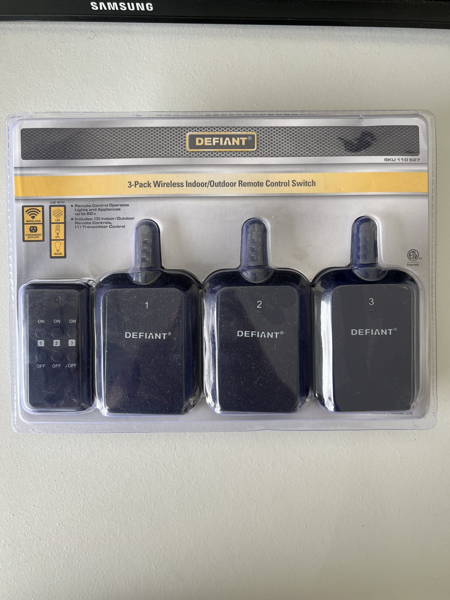 Defiant 3 Pack Wireless Indoor&outdoor Remote Control Switch 