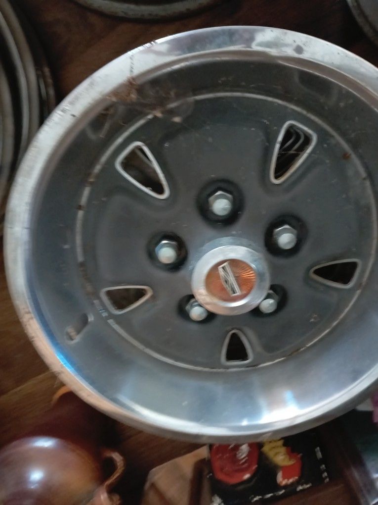 Hub Caps 67 To 70 Ford Torino