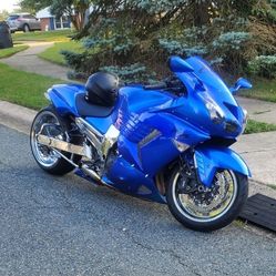 2008 Kawasaki. Zx14