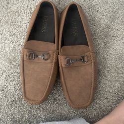 guess men’s loafers
