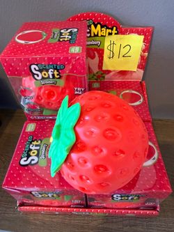 Jumbo strawberry
