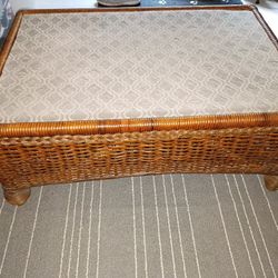 Wicker Ottoman 