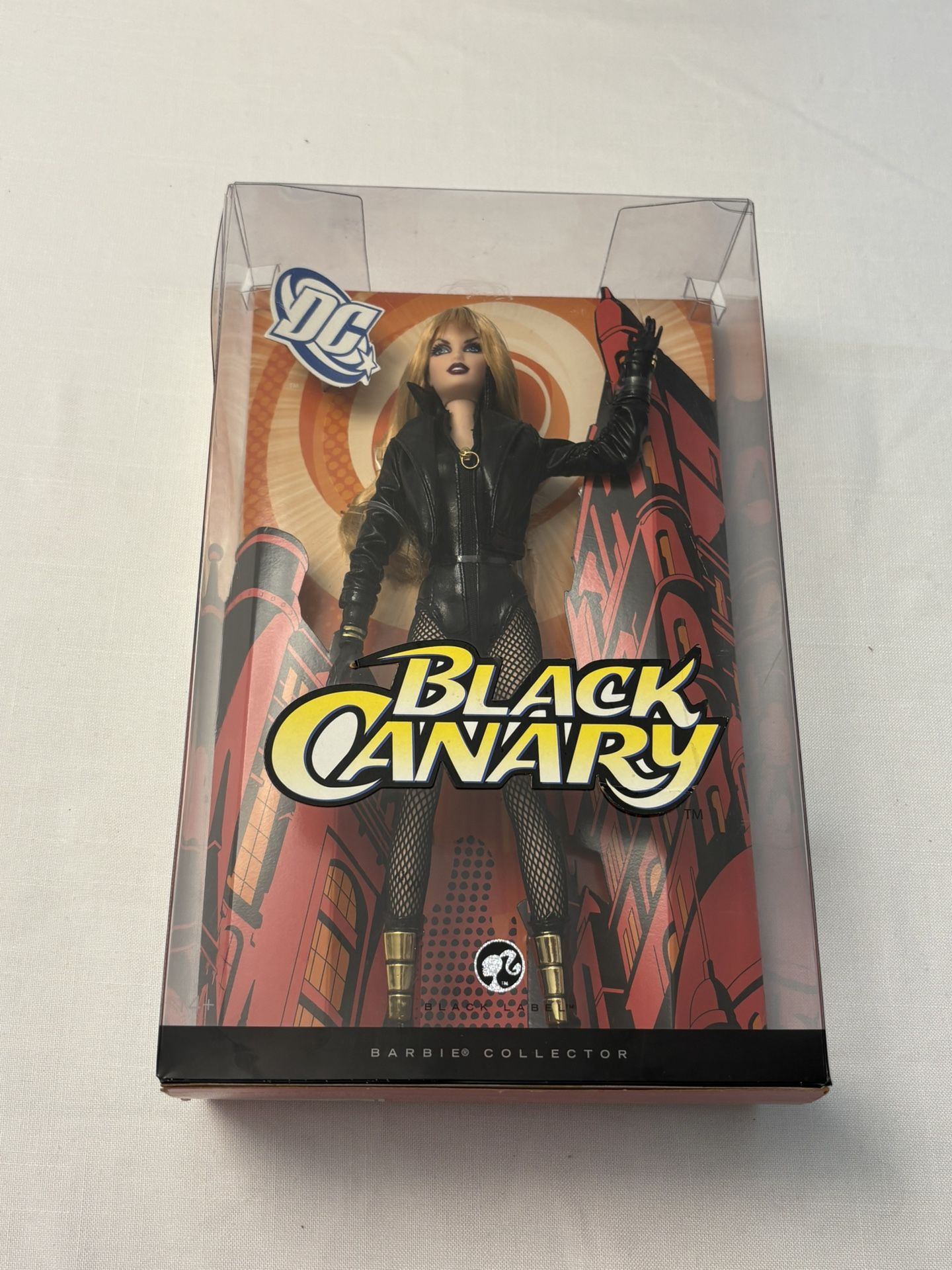 Black Canary Barbie DC COMICS