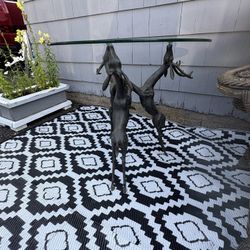 Elk Base Aluminum Cast Side Table
