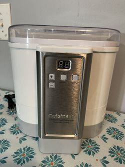 Cuisinart Yogurt Maker With Automatic Cooling