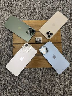 Apple iPhone 13 Pro Max (Unlocked) (Refurbished) / 128GB / Fair - $5 Down Payment Plan Available