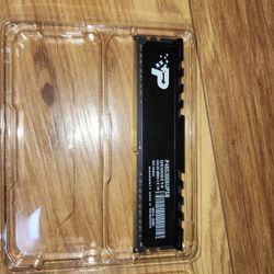 DDR4 8GB 3000Mz