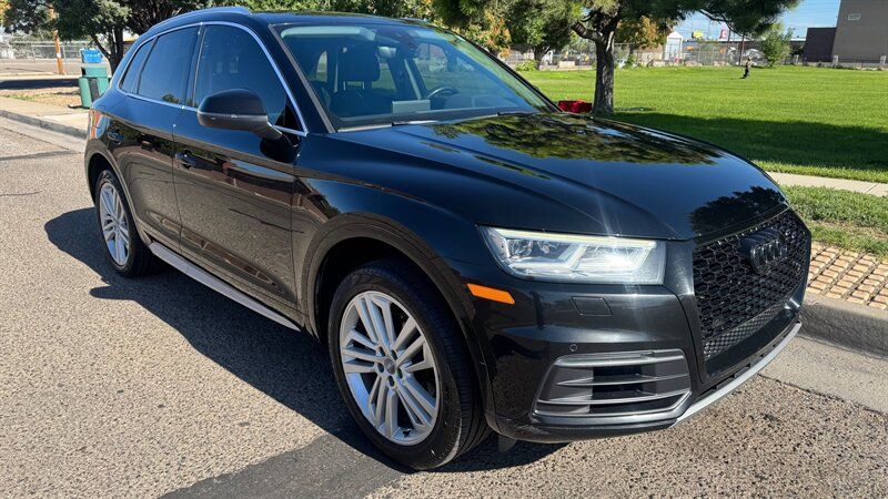 2018 Audi Q5 2.0T quattro Premium Plus