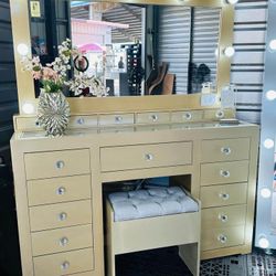 Vanity’s ✨ In Stock !🔥