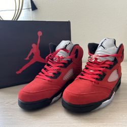 Jordan 5 Retro Raging Bull