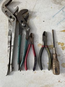 Tools  As A Bundle. Cross Street 83Rd Ave., N. Indian School Road