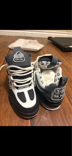 Lv skates