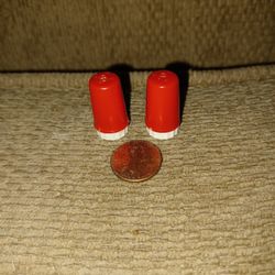 Mini Plastic Salt And Pepper Shakers 