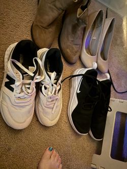 Women’s shoes