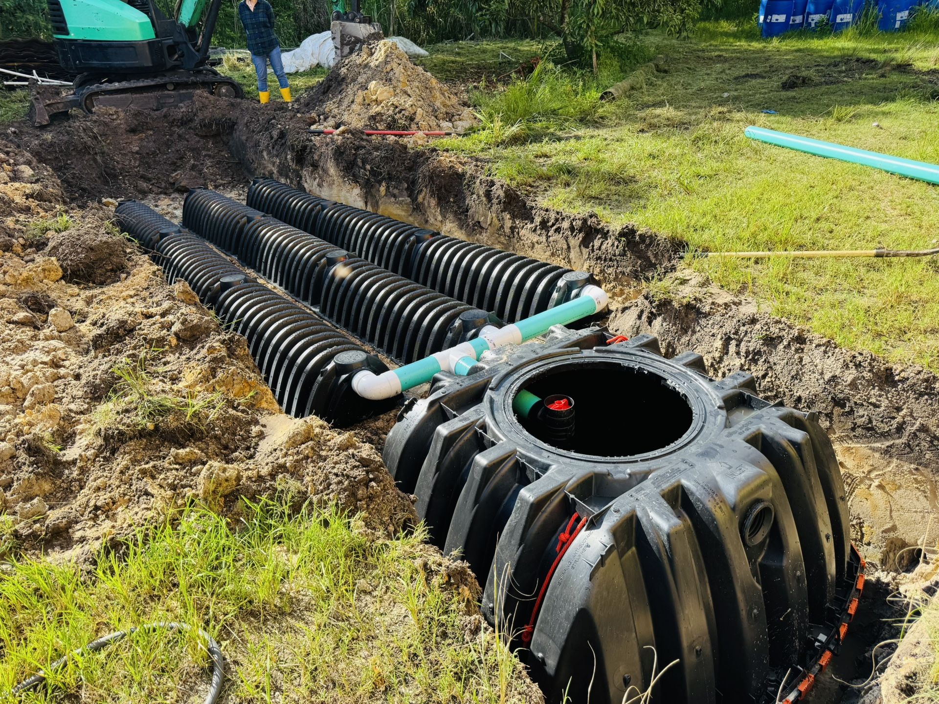 🇺🇸 Drain Field And Septic Tank