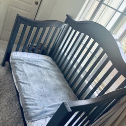Baby Crib 