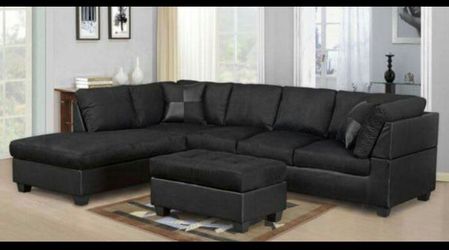 BLACK MICROFIBER SOFA SECTIONAL NEW IN BOX