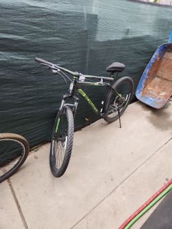 Schwinn  boundary mountain bicycle