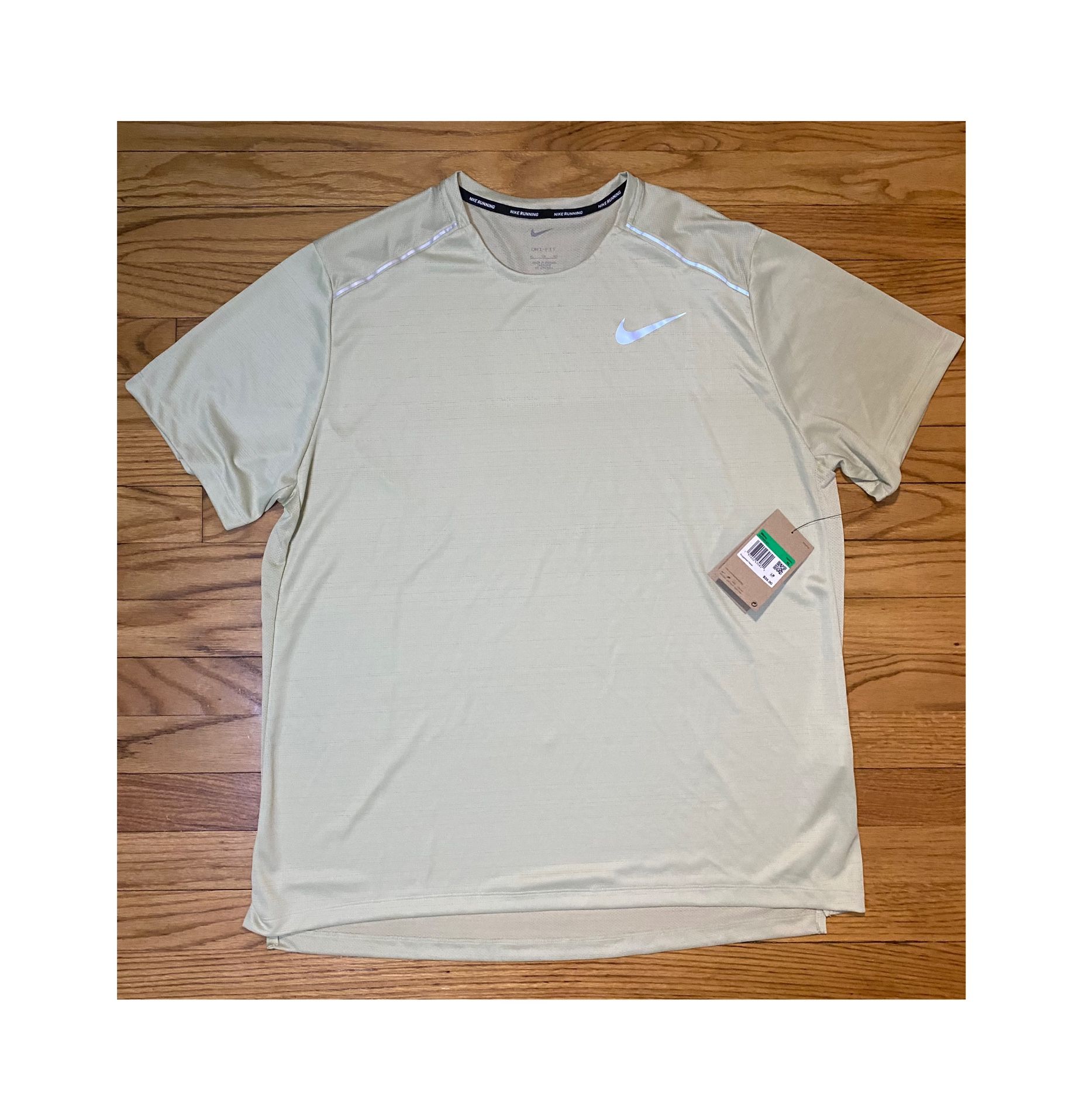 Nike Dri-FIT Miler Short Sleeve Running t-shirt light green Men’s sz XL NEW!