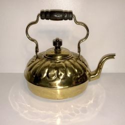 Antique Rare 1800’s Brass Tea Kettle With Wooden Handles