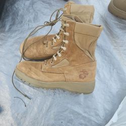 Military Boots Size 8R