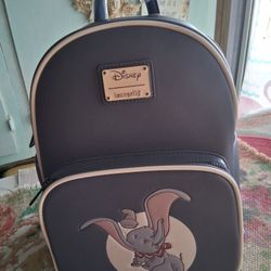 Brand New Loungefly Dumbo Pack