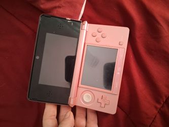 Nintendo 3DS with 4 games