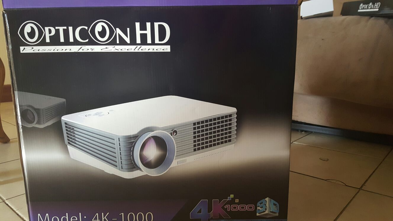 Optic on HD 4k-1000 projector brand new!