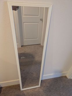 Mainstays wall mirror white
