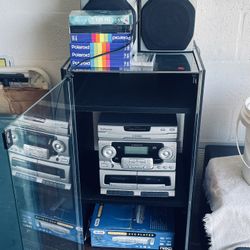 Small Stereo  With Am Fm  Cd Player An Twin Cassette Player