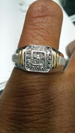 10k white gold ring 5.7 grams. 50 ct diamonds fathers day special