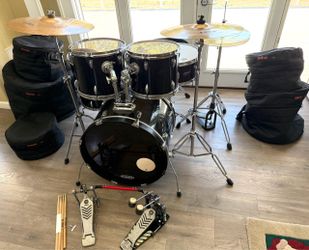 Ludwig Accent Combo complete 5 piece drum set Zildjian cymbals stands new throne Yamaha double pedal hihat complete bags $635 cash In Upland 91784.
