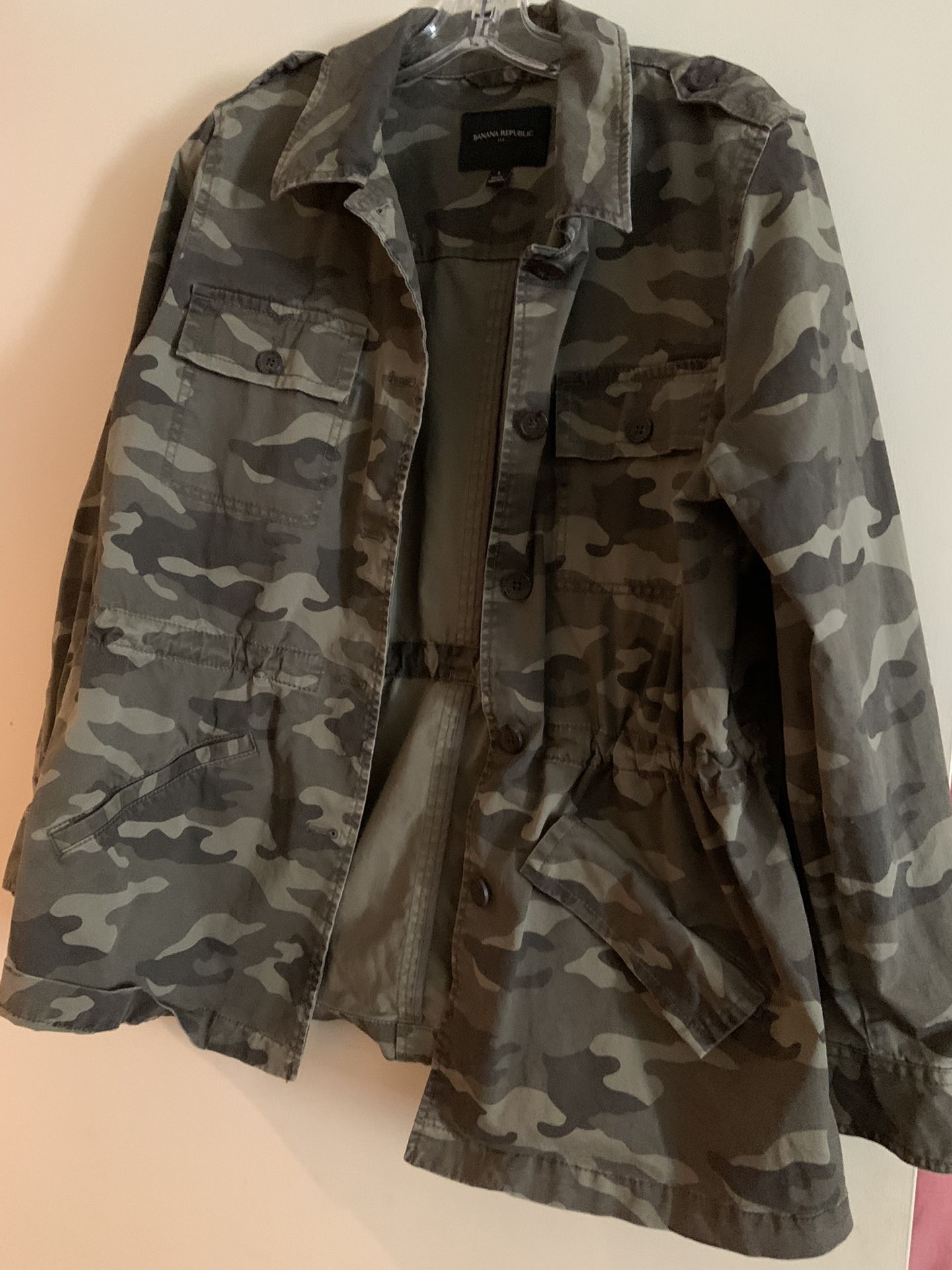 Banana Republic Jacket ( Large Girls)