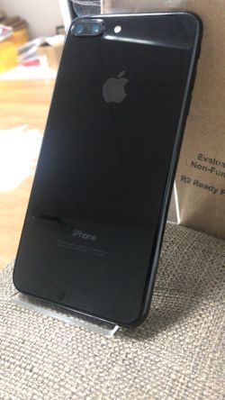 iPhone 7 Plus factory unlock