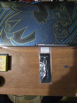 Pokémon Mega Charizard X ex Ultra-premium Collection
