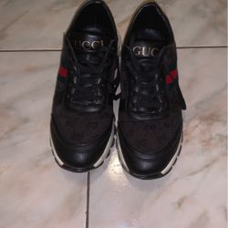 Gucci Sneakers