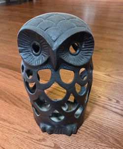Decorative owl candle holder