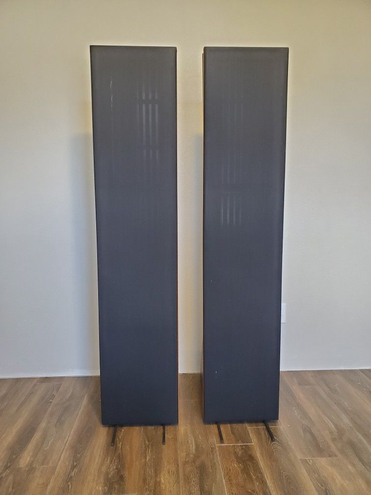 Eminent Technology LFT-8 Floorstanding Speaker