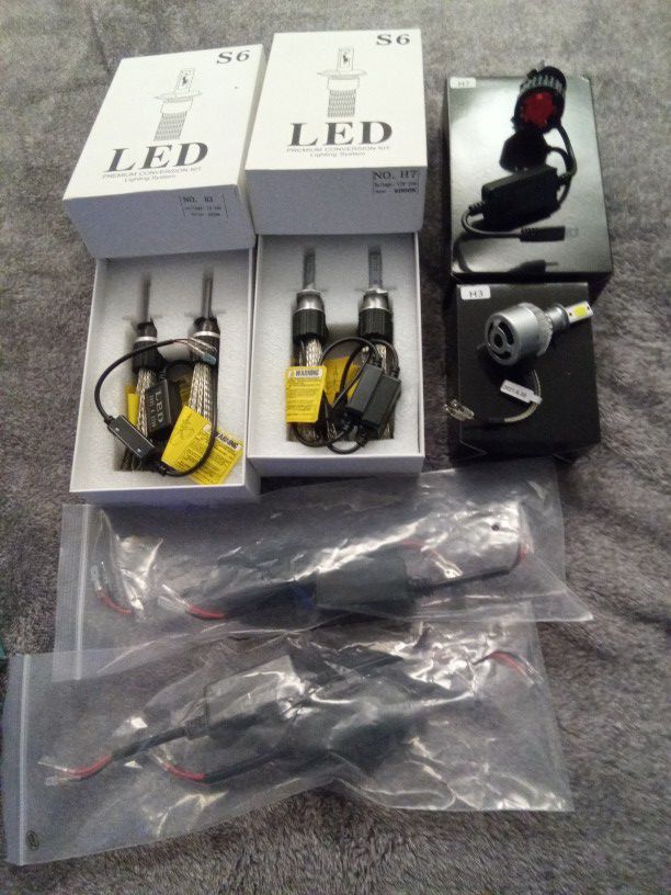 H3 And H7 LED Conversion Kits W/ 2 Additional Sets Of Decoders