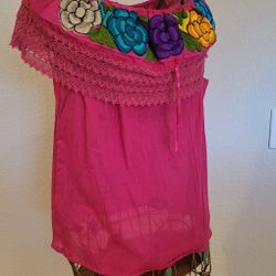 New Artesanal Blouse Sz Small