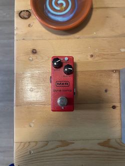 MXR dyna comp jr
