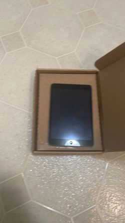 1rsr generation iPad.