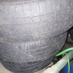 Three P195/65R15 tires