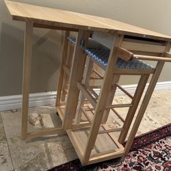 Island Table With 2 Stools