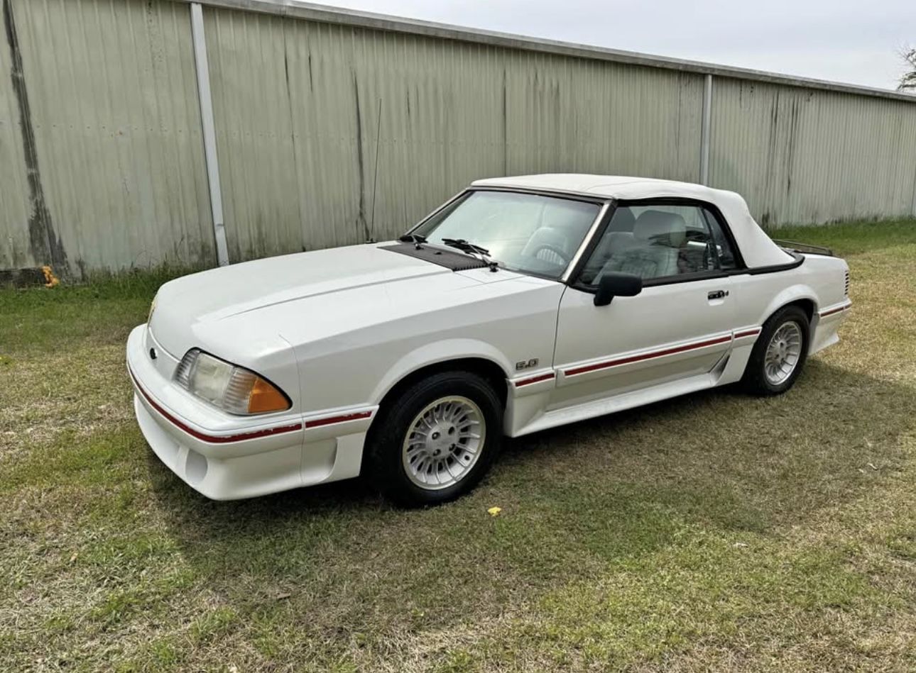 1989 Ford Mustang