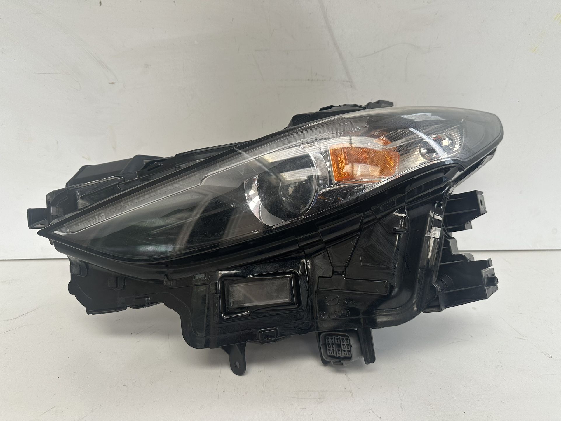 2019 2020 2021 2022 2023 MAZDA 3 LEFT DRIVER SIDE XENON HEADLIGHT OEM BCJH-51040