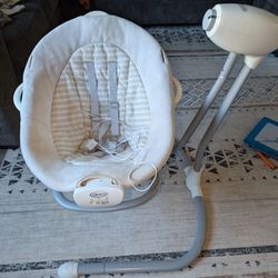 Graco Baby Swing