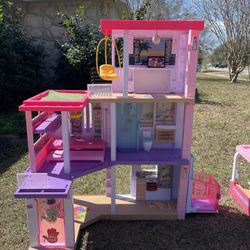 Barbie Dream House