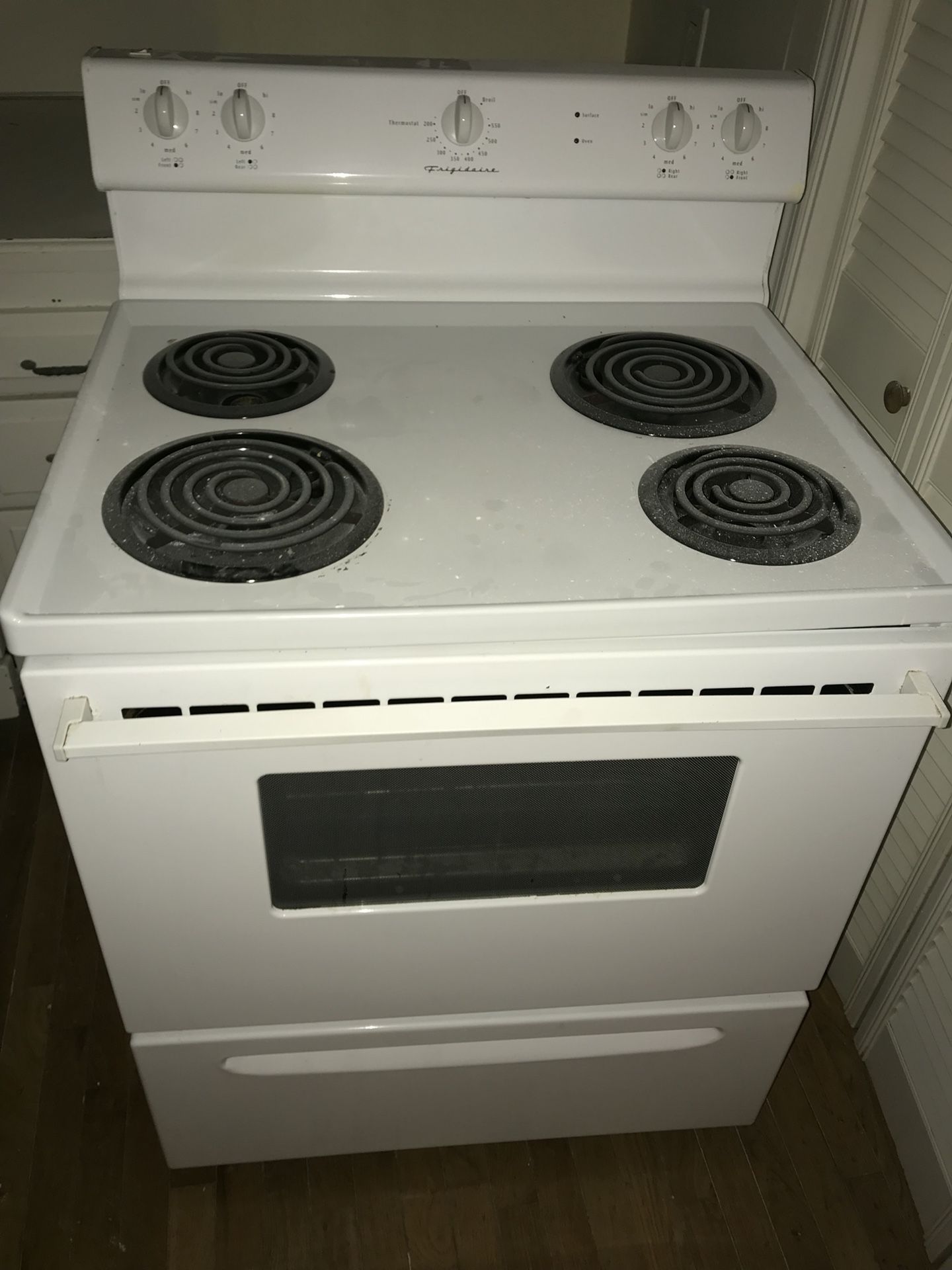 Frigidaire Stove Oven Range Electric