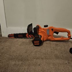 Black & Decker Chainsaw